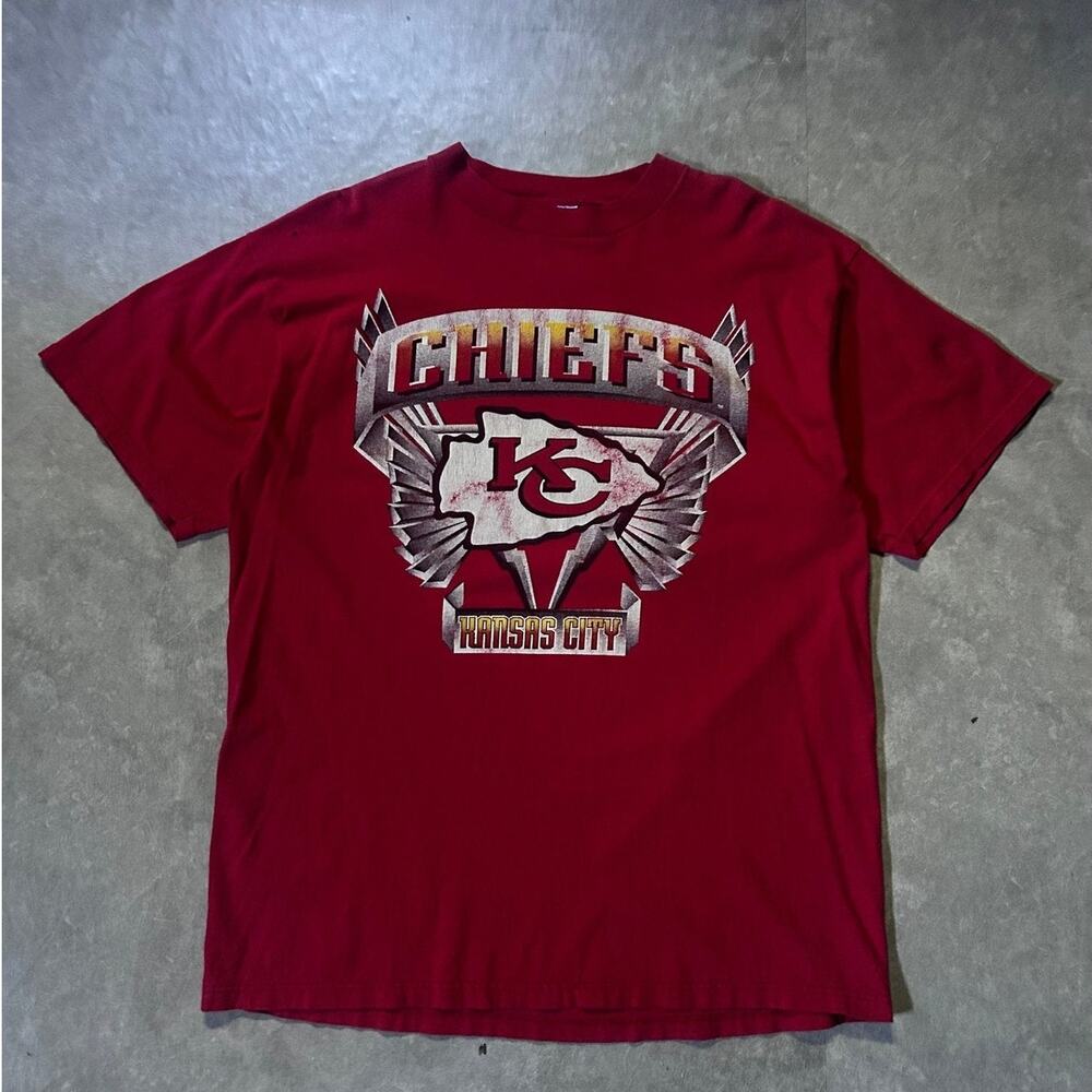 90's Vintage Kansas City Chiefs Wing Print Red T-Shirt -XL